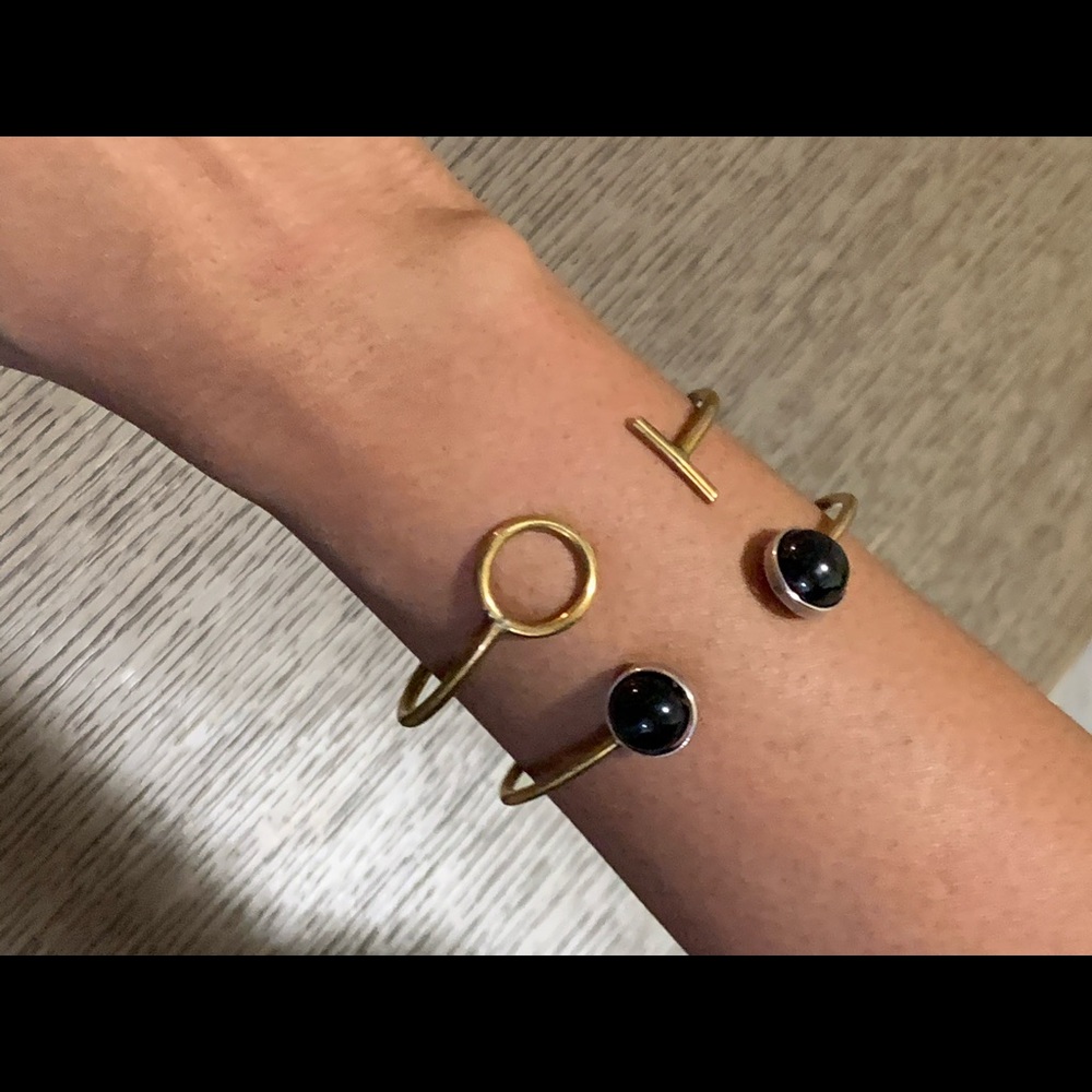 Bracelets - Picture 2 of 4